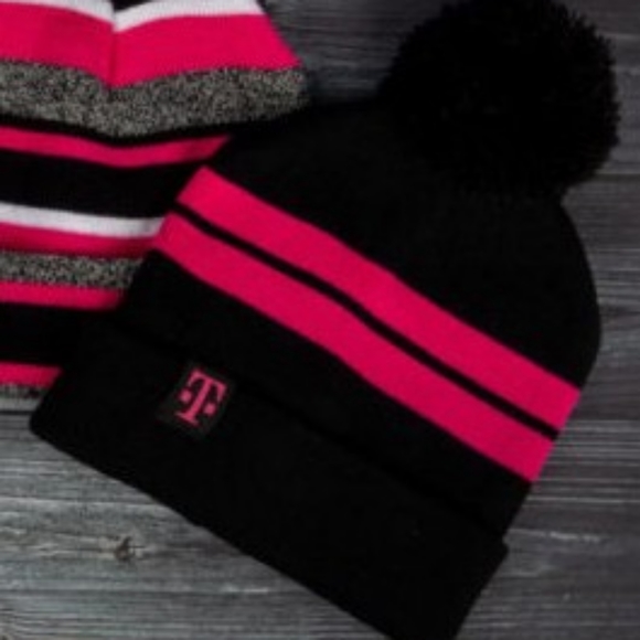 🔥10/$15 Tmobile Hat - Picture 1 of 2